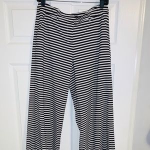 Striped wide-leg trousers. Size 4